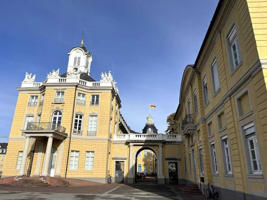 City Appartement Direkt Am Schloss! Karlsruhe Exterior photo